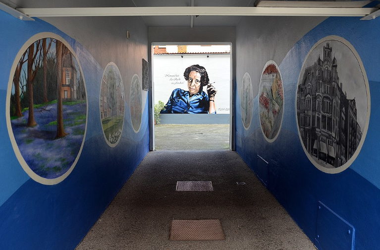 Hannah Arendt courtyard