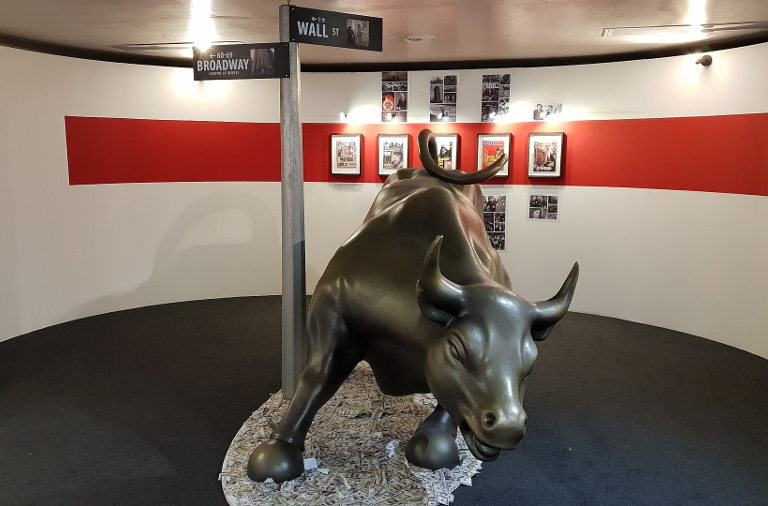 Wall Street Bull