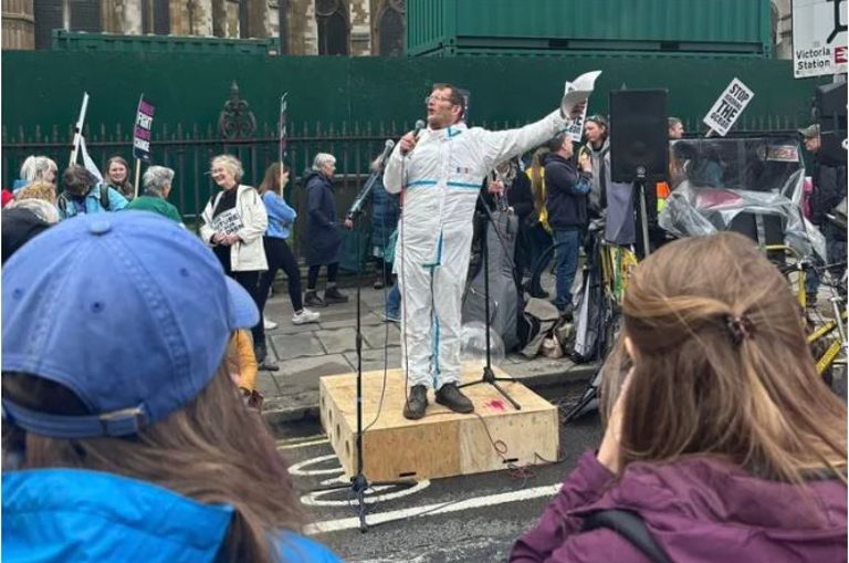 Rob Hopkins speaking