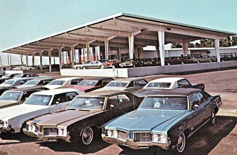 1971 Oldsmobile dealer